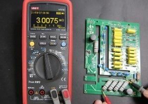 UNI-T UT171C Endüstriyel True Rms Dijital Multimetre