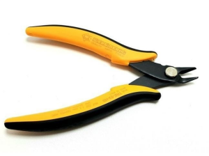 Piergiacomi TRE03NB Elektronikçi Yan Keski 138mm 1.3mm Kesim Kapasiteli