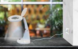 Loyka 2015 Ledli  Masaüstü Büyüteç