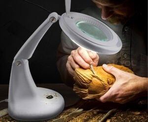 Loyka 2015 Ledli  Masaüstü Büyüteç